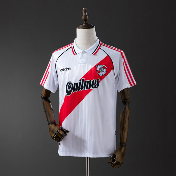 1995-96 RIVER PLATE HOME