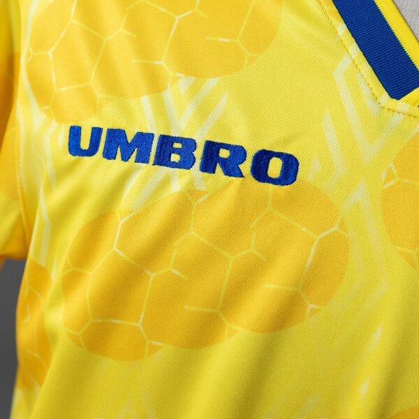 1994 COLOMBIA HOME