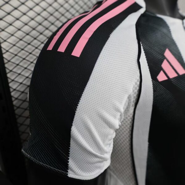2025-26 JUVENTUS HOME PLAYER VERSION