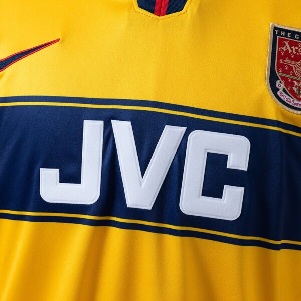 1997-99 ARSENAL AWAY
