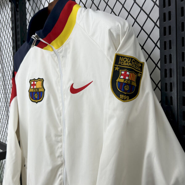 25-26 BARCELONA TRAINING WINDBREAKER