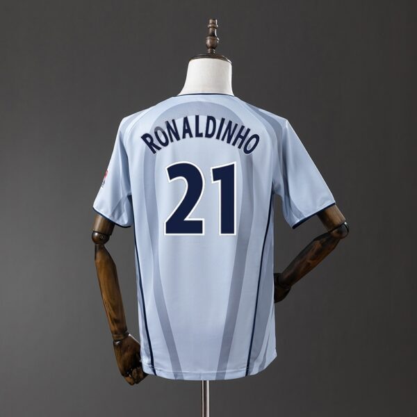 2001-02 PSG AWAY