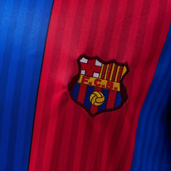 41106c99d1.jpg 1989-92 BARCELONA HOME
