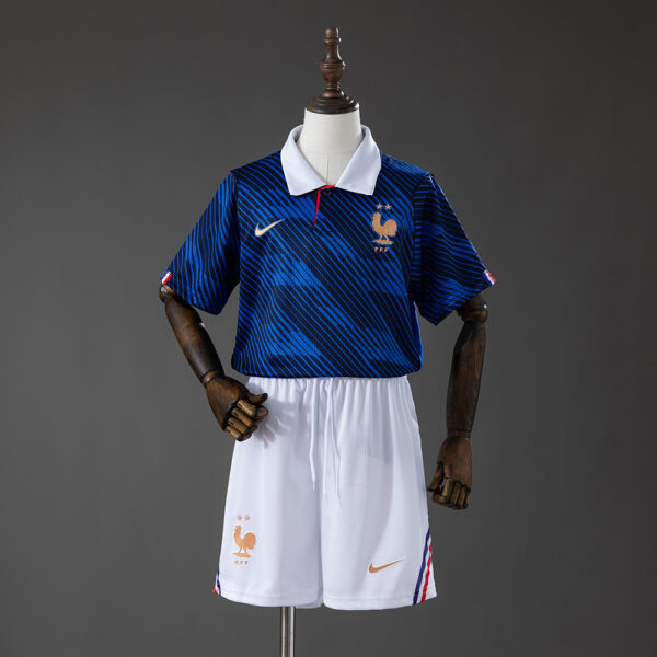 2026 FRANCE WORLD CUP HOME MEN AND KIDS KIT
