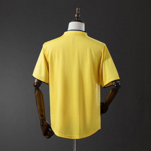 2002 SCOTLAND AWAY