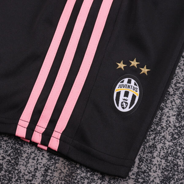 2015-16 JUVENTUS AWAY KIDS KIT