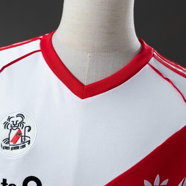 1986 RIVER PLATE HOME
