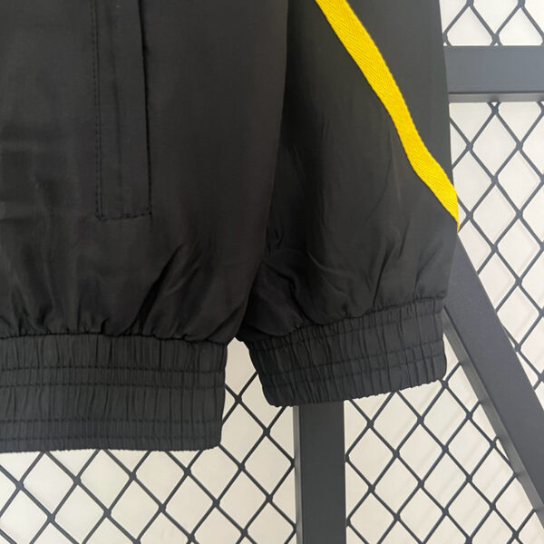 24-25 DORTMUND TRAINING WINDBREAKER