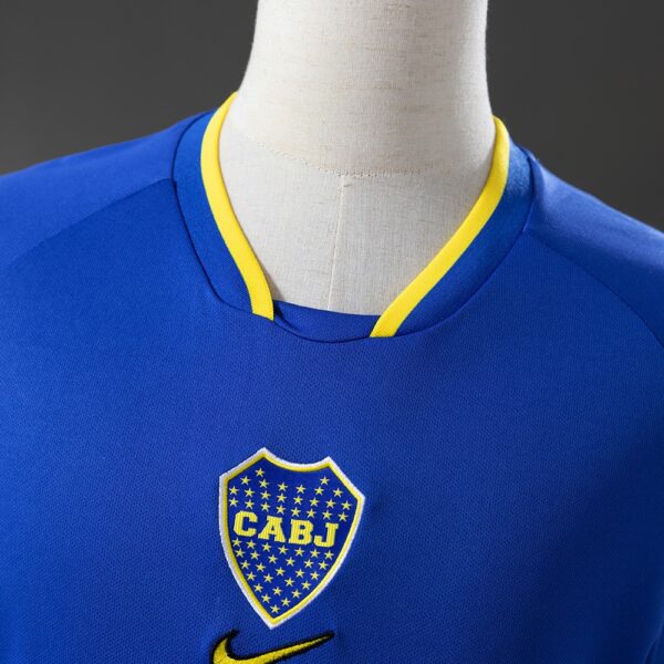 2001 BOCA JUNIORS HOME