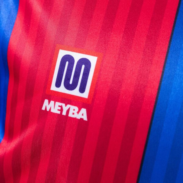 56f426c417.jpg 1989-92 BARCELONA HOME