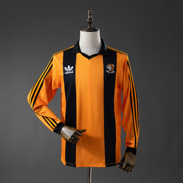 1981-82 HULL CITY HOME LONG SLEEVE