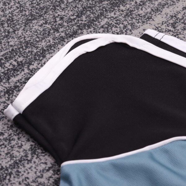 2000-01 NEWCASTLE AWAY KIDS KIT