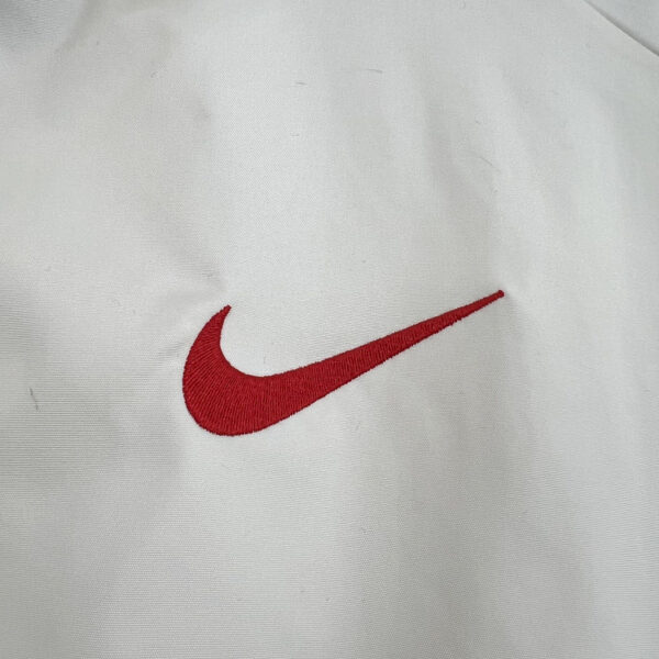 25-26 BARCELONA TRAINING WINDBREAKER