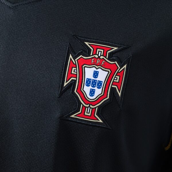 2006 PORTUGAL AWAY (FAN VERSION)