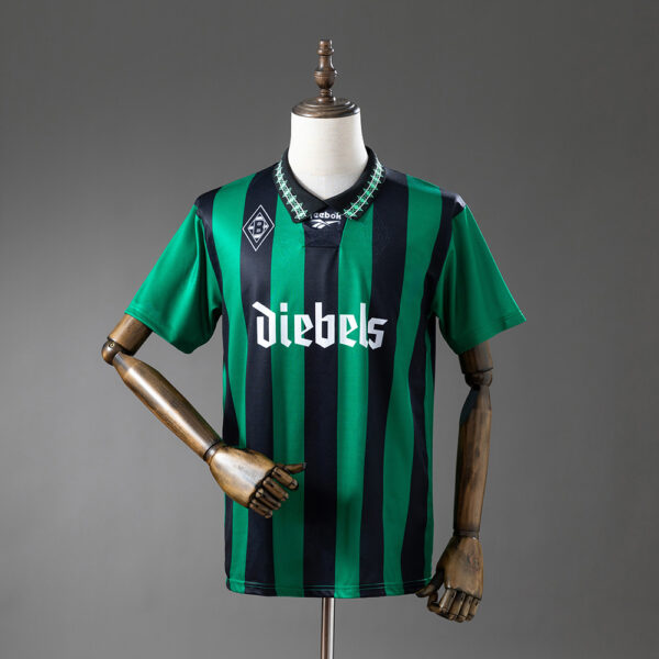 1995-96 BORUSSIA MONCHENGLADBACH AWAY