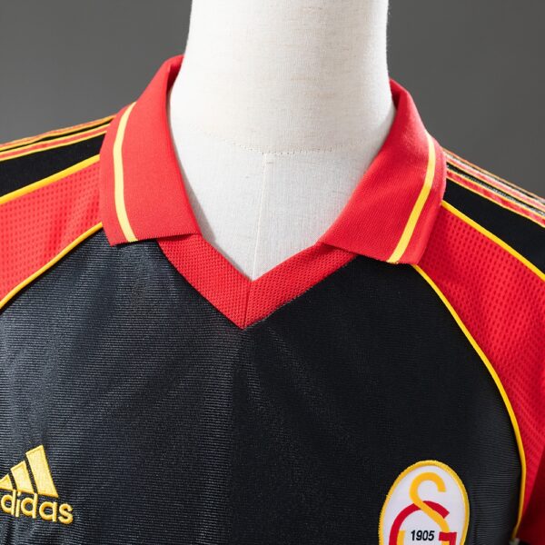 1999-00 GALATASARAY THIRD AWAY