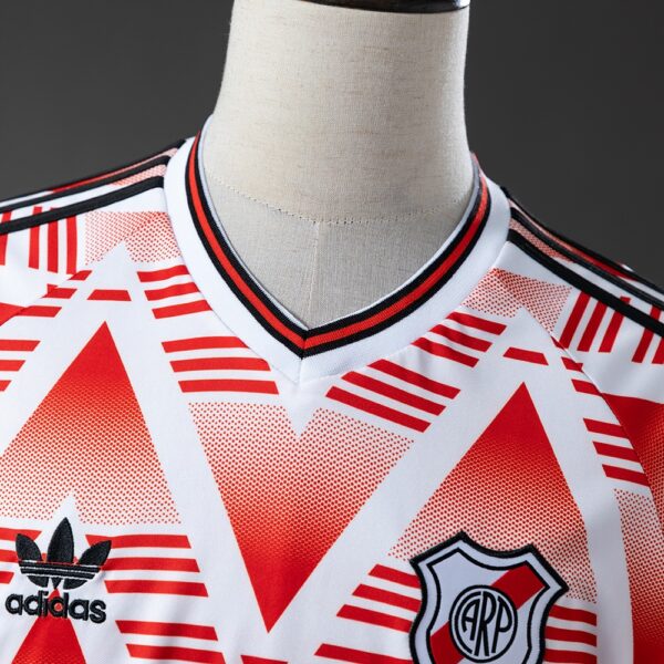 1992-93 RIVER PLATE LONG SLEEVES AWAY