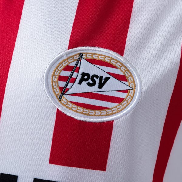 2000-01 PSV EINDHOVEN HOME