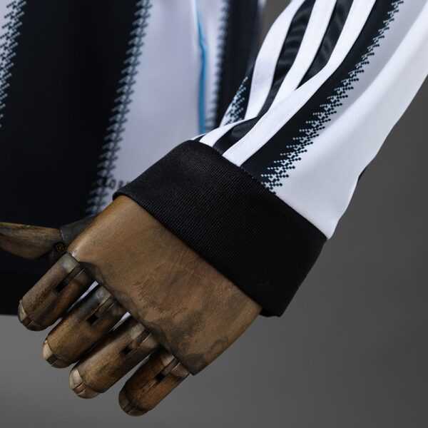 2025-26 NEWCASTLE HOME LONG SLEEVE