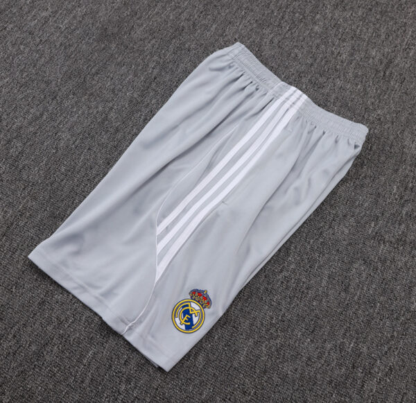 2025-26 REAL MADRID TRAINING SHIRT KIT