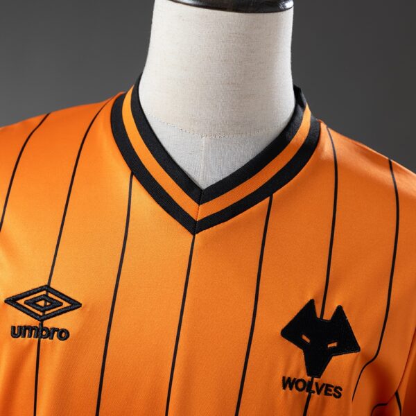 1985-86 WOLVES HOME