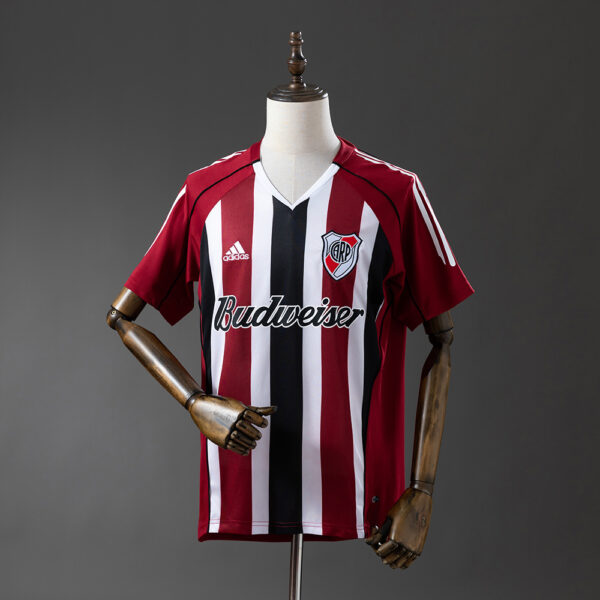 2005-06 RIVER PLATE AWAY