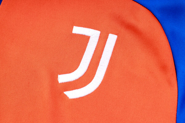 24-25 JUVENTUS TRACKSUITS TRAINING SUIT