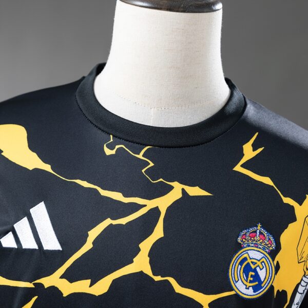 2025-26 REAL MADRID MARVEL T-SHIRT NEGRA