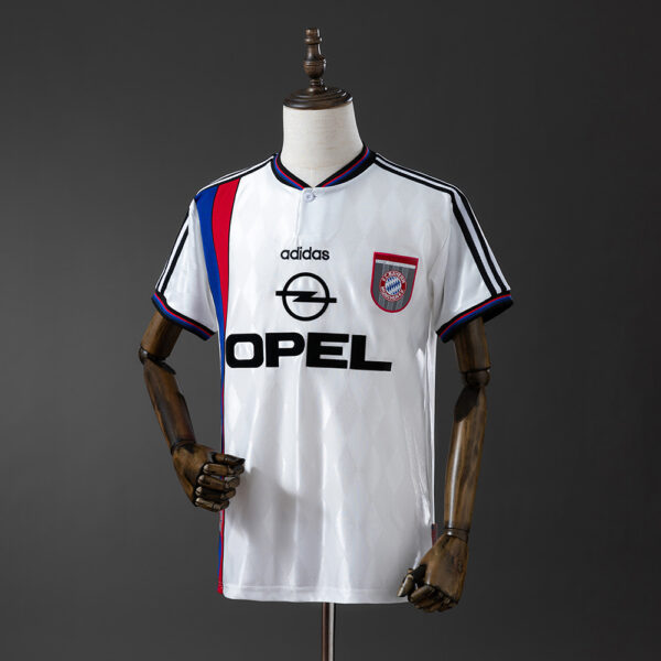1996-98 BAYERN MUNICH AWAY