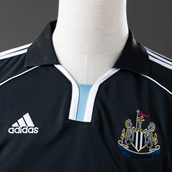 2000-01 NEWCASTLE AWAY