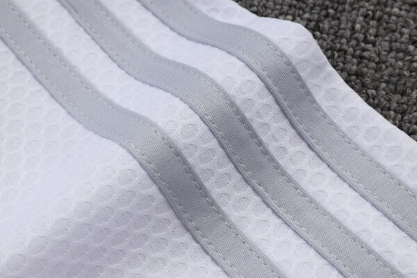 2025-26 REAL MADRID TRAINING SHIRT KIT