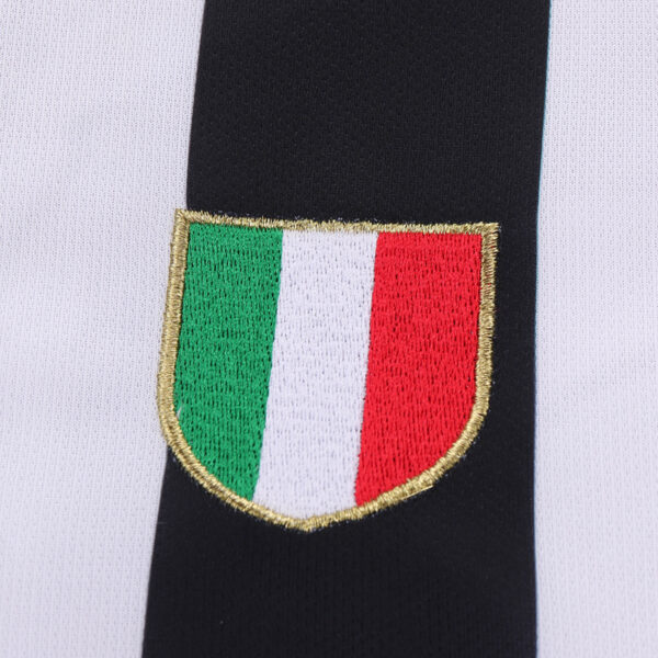 2002-03 JUVENTUS HOME KIDS KIT