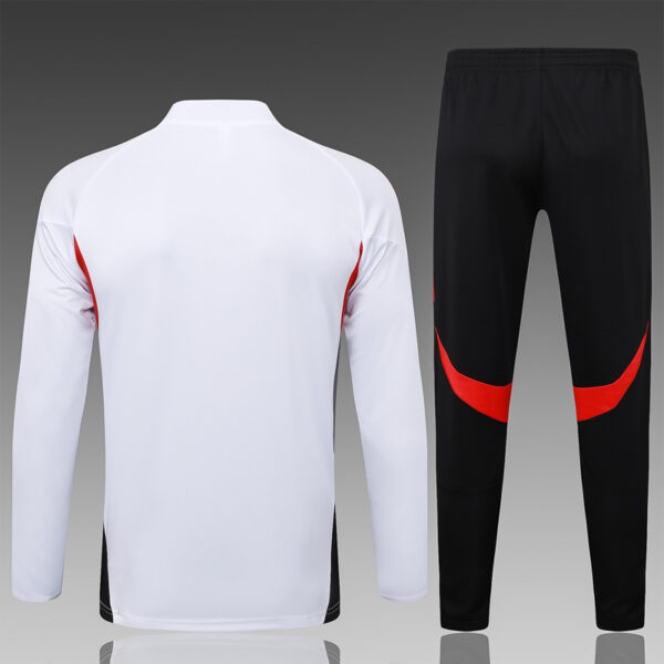 2025-26 BAYERN MUNICH TRACKSUITS TRAINING SUIT