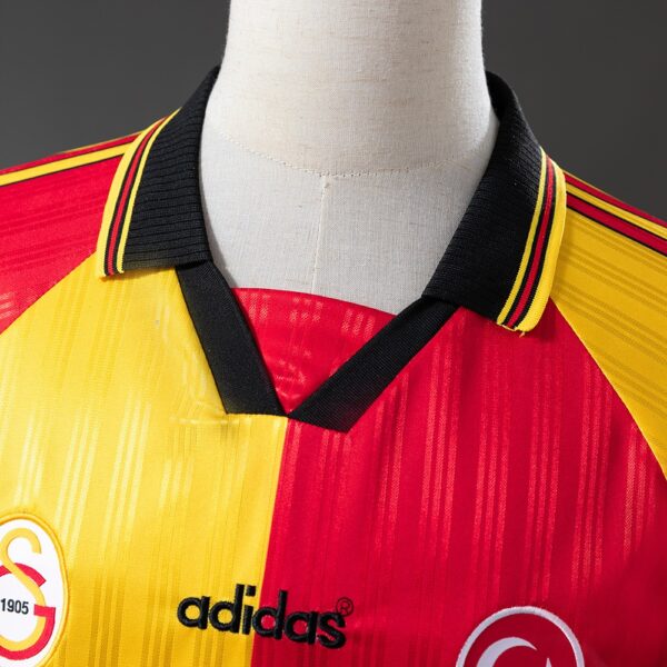 1997-98 GALATASARAY HOME