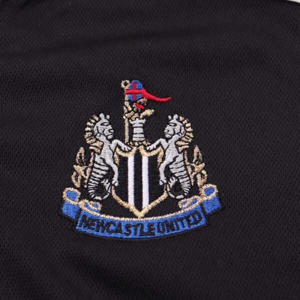 2000-01 NEWCASTLE AWAY KIDS KIT