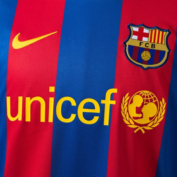707481085f.jpg 2010-11 BARCELONA HOME