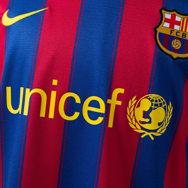 714b01b2f9.jpg 2009-10 BARCELONA HOME