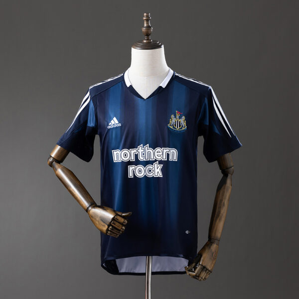 2005-06 NEWCASTLE AWAY