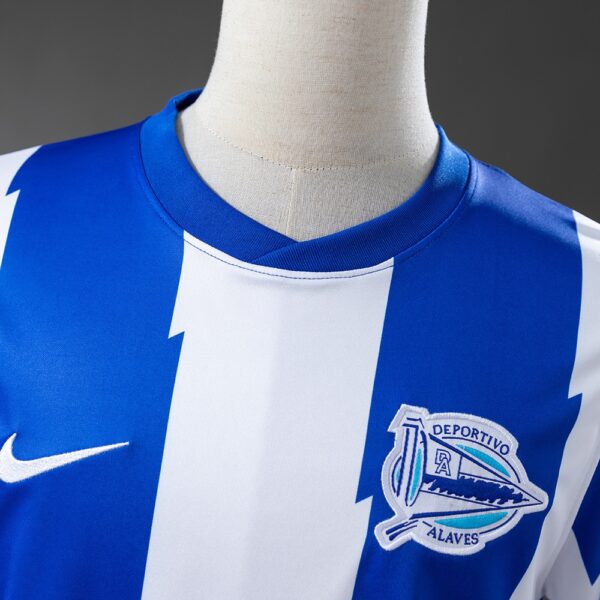 2011-12 DEPORTIVO ALAVÉS HOME