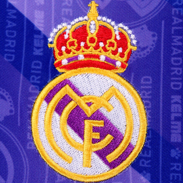 1996-97 REAL MADRID AWAY KIDS KIT