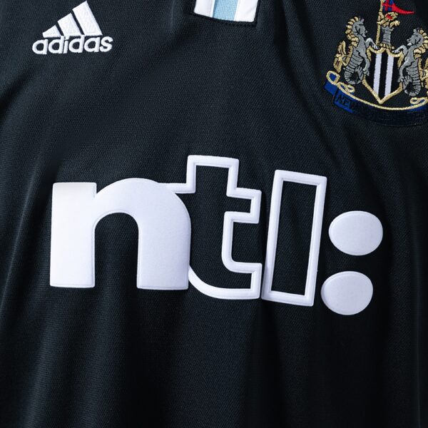 2000-01 NEWCASTLE AWAY