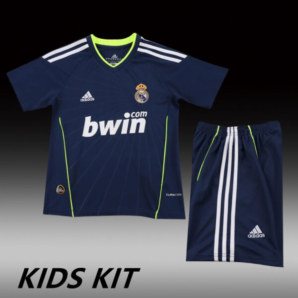 2010-11 REAL MADRID AWAY KIDS KIT
