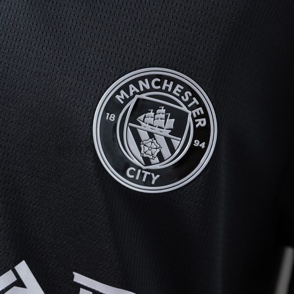 2025-26 MANCHESTER CITY AWAY MEN AND KIDS KIT