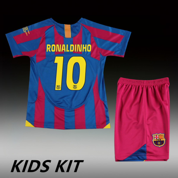 2005-06 BARCELONA HOME KIDS KIT
