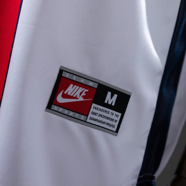 1998-99 PSG AWAY