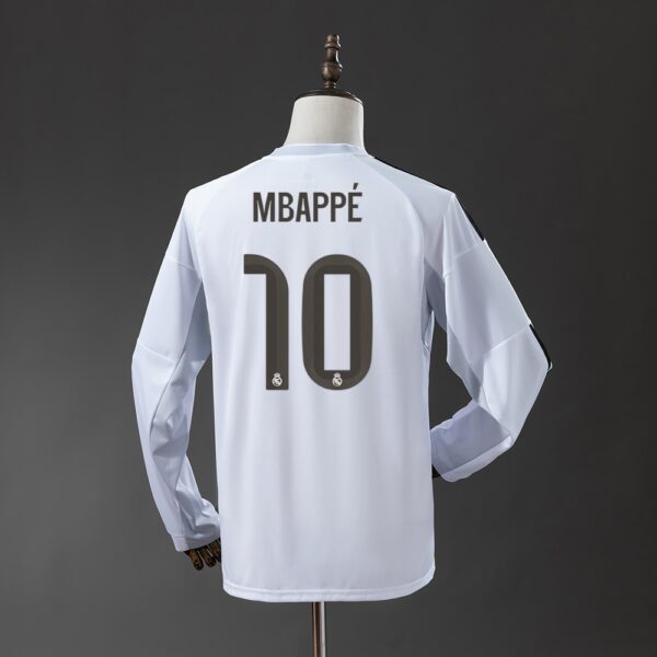 2025-26 REAL MADRID LONG SLEEVE HOME （FAN VERSION）
