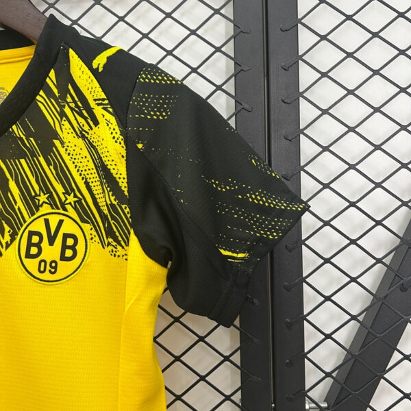 2025-26 DORTMUND HOME MEN AND KIDS KIT