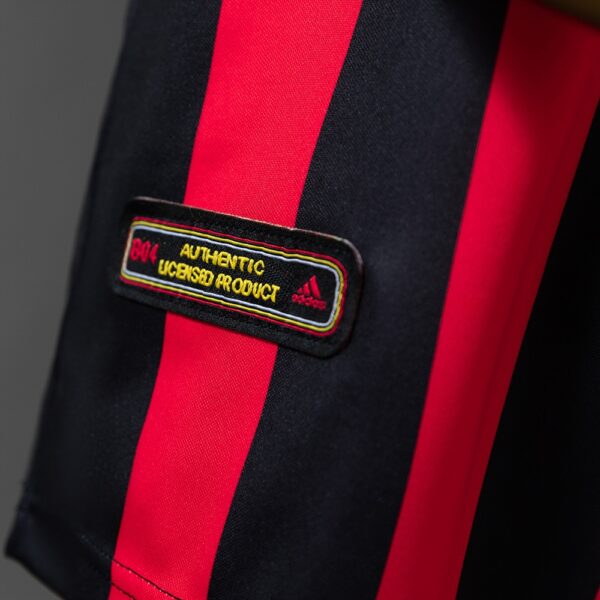 2001-02 LEVERKUSEN HOME