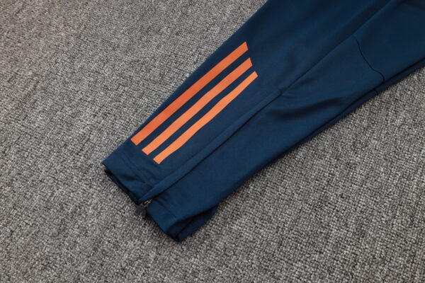 24-25 JUVENTUS TRACKSUITS TRAINING SUIT