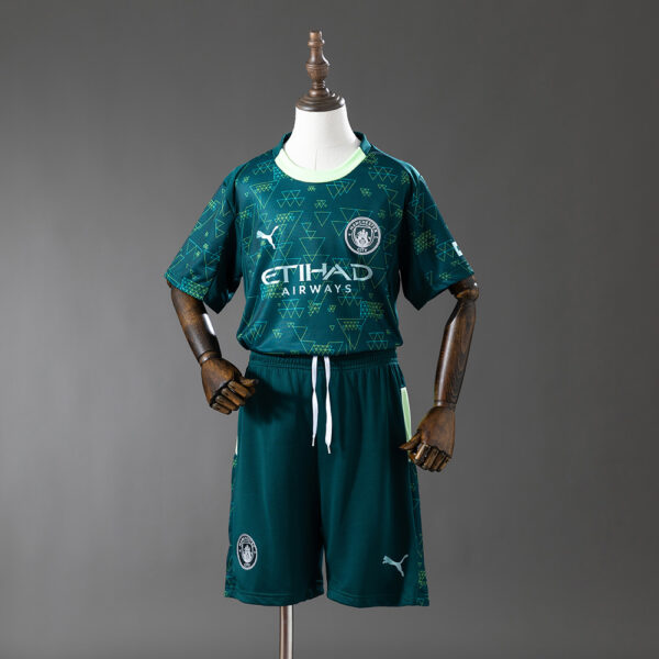 2025-26 MANCHESTER CITY FOURTH AWAY MEN AND KIDS KIT